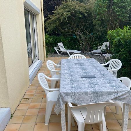 Maison Familiale Dans Une Rue Paisible Gouville-sur-Mer Exterior foto