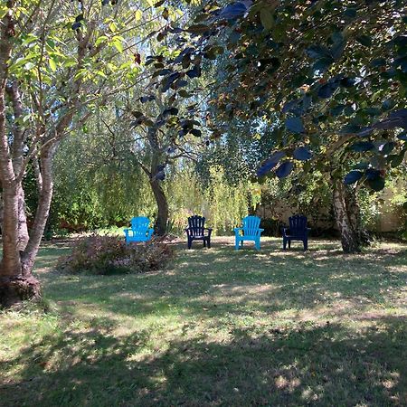 Maison Familiale Dans Une Rue Paisible Gouville-sur-Mer Exterior foto
